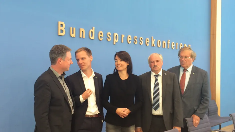 Bundespressekonferenz_5.09._c._N._Slattery.JPG